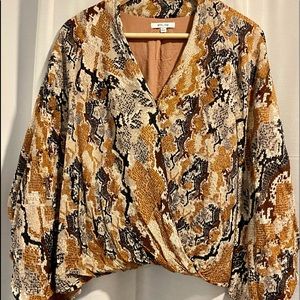 Kimono style snake print top